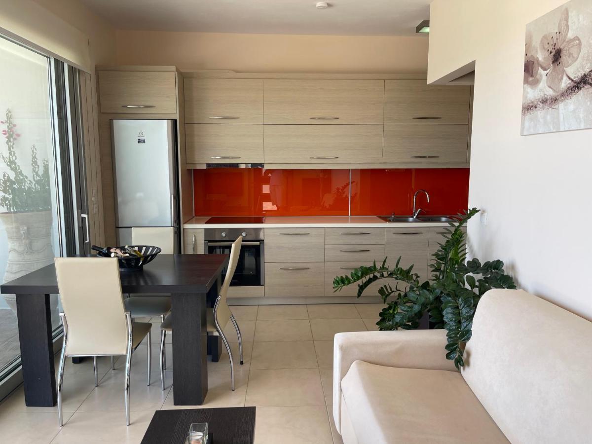 Apartment Proistakis *